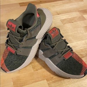 Adidas. Knit shoes. Women’s size 6